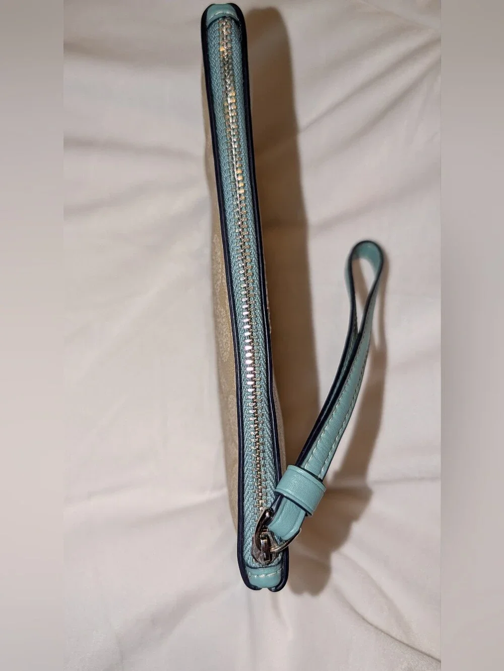 Large Corner Zip Wristlet Signature Canvas Khaki Blue VGC